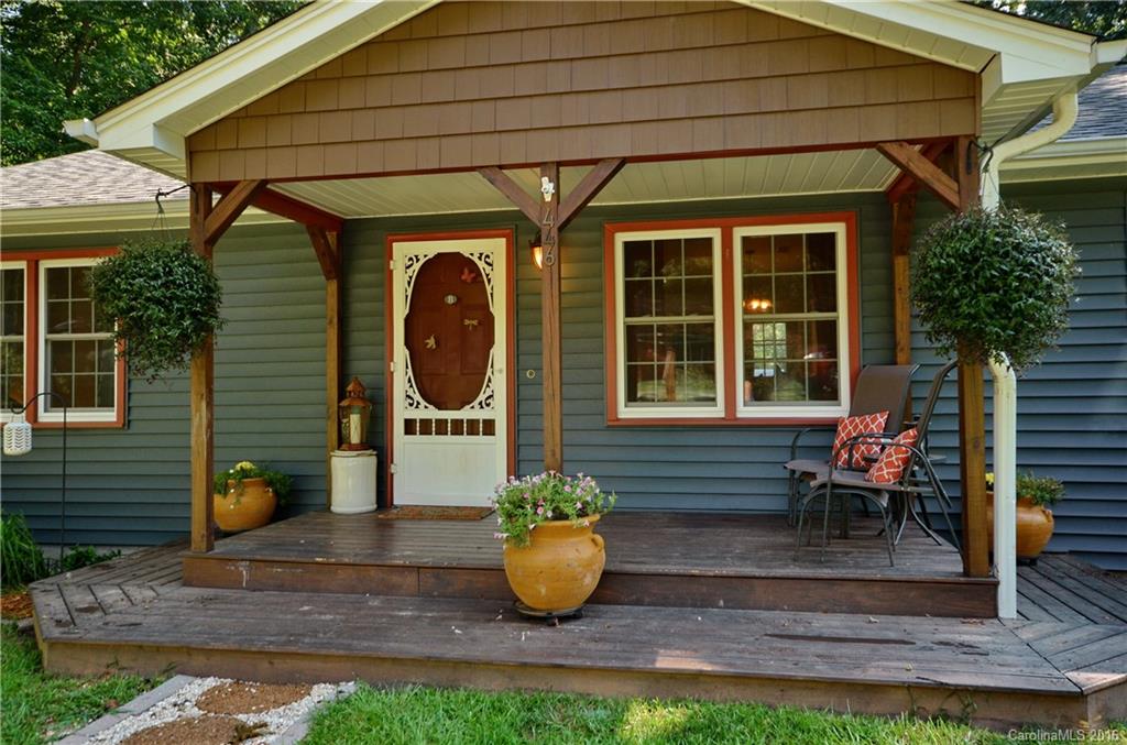 446 Rowland Rd. Swannanoa, NC 28778 - Photo 2 of 16 Gallery Image 2