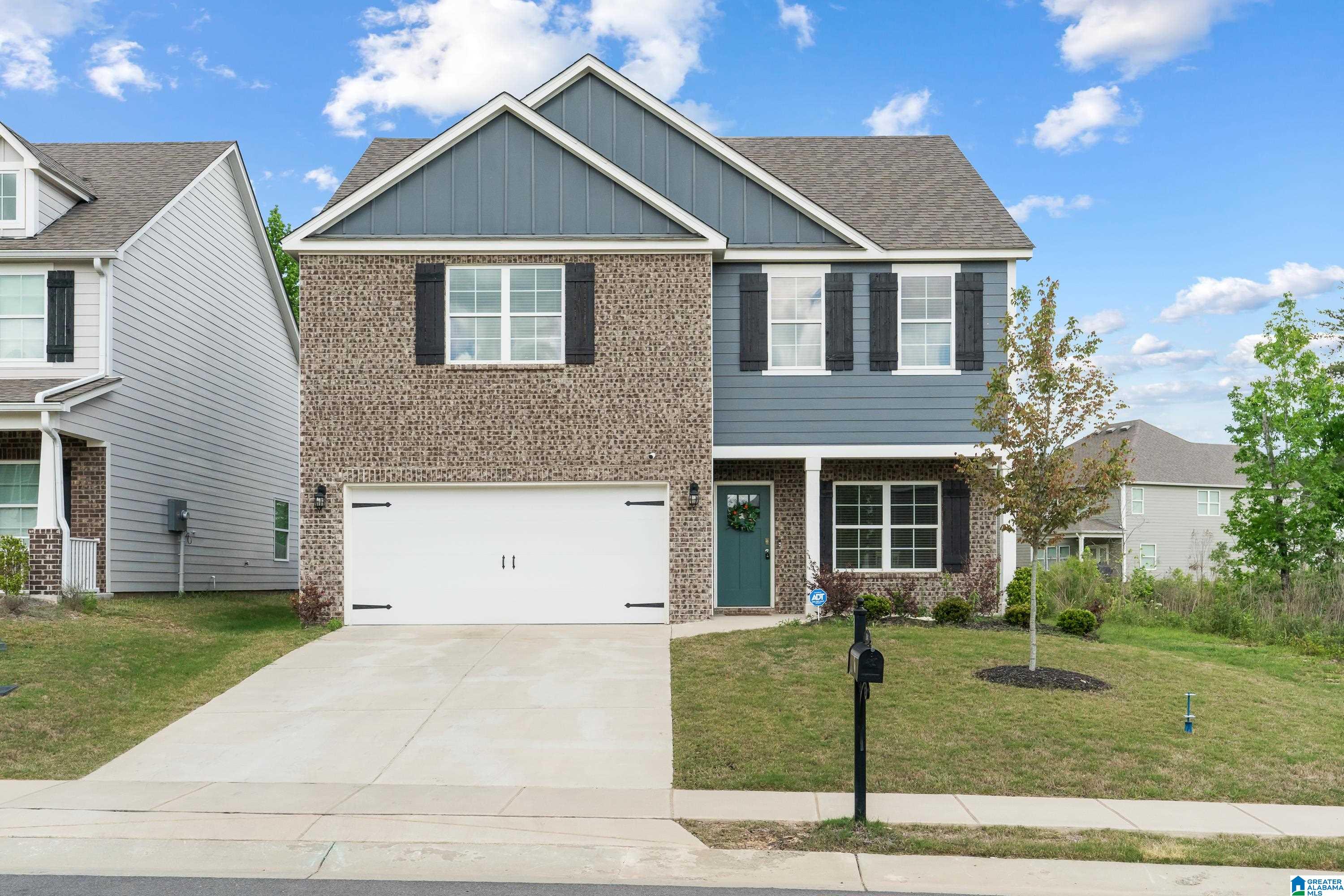 1104 Riviera Drive Calera, AL 35040 - Photo 1 of 37