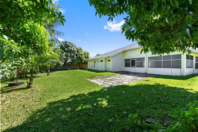 $3,000 | 681 Southwest Saragossa Avenue, Port St. Lucie, FL 34953