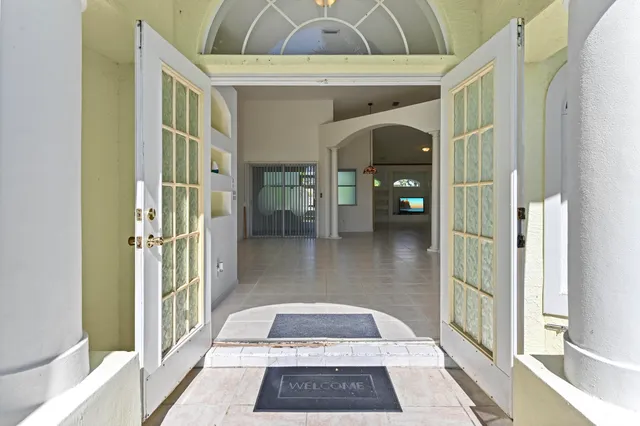 $3,000 | 681 Southwest Saragossa Avenue, Port St. Lucie, FL 34953