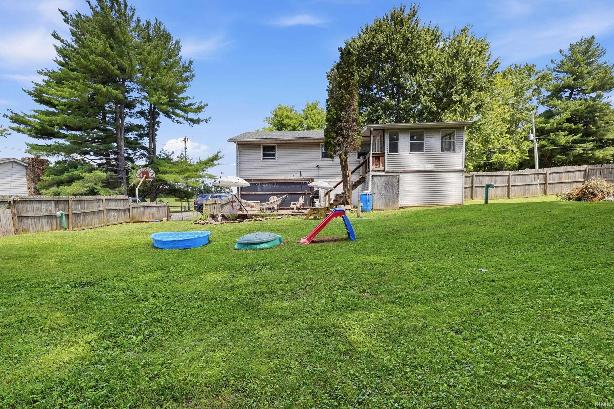 295 Bennett Road Bedford, IN 47421 - Photo 31 of 38