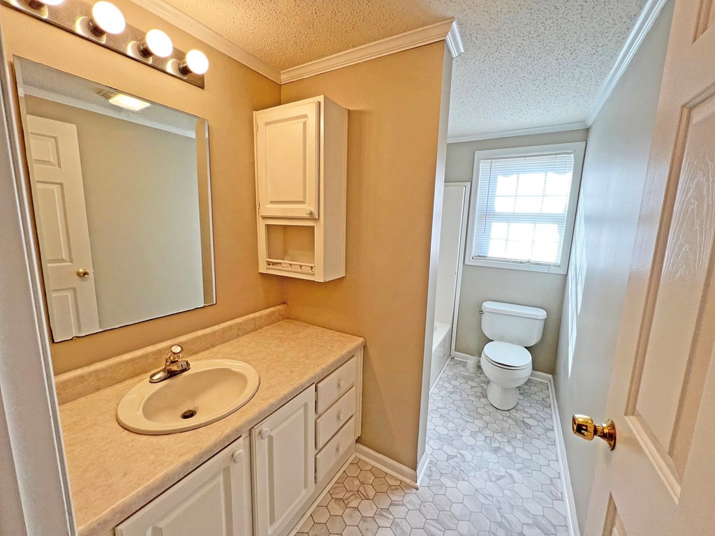 1085 West A. Gamble Road Manning, SC 29102 - Photo 21 of 31 Gallery Image 21