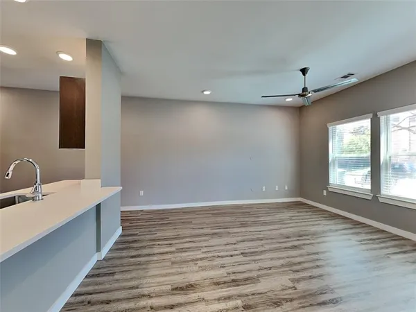 $2,295 | 1553 Fiji Street, Dallas, TX 75203
