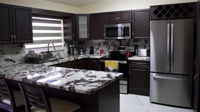 $3,500 | 1530 Southwest 138th Avenue, Unit 1530, Miami, FL 33184