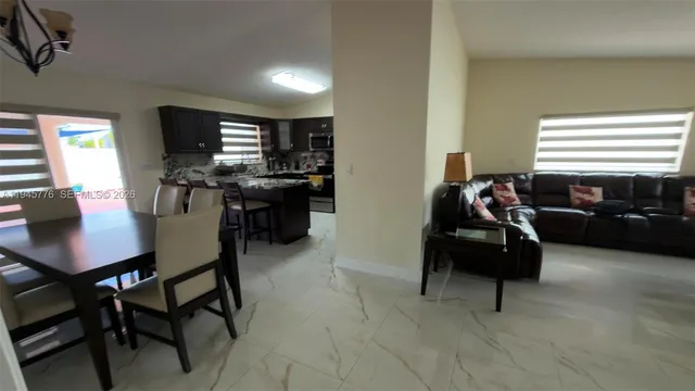 $3,500 | 1530 Southwest 138th Avenue, Unit 1530, Miami, FL 33184