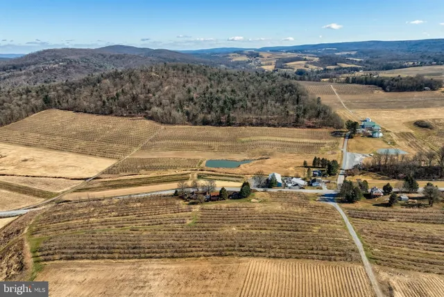 $369,900 | 625 Mt Tabor Road, Gardners, PA 17324