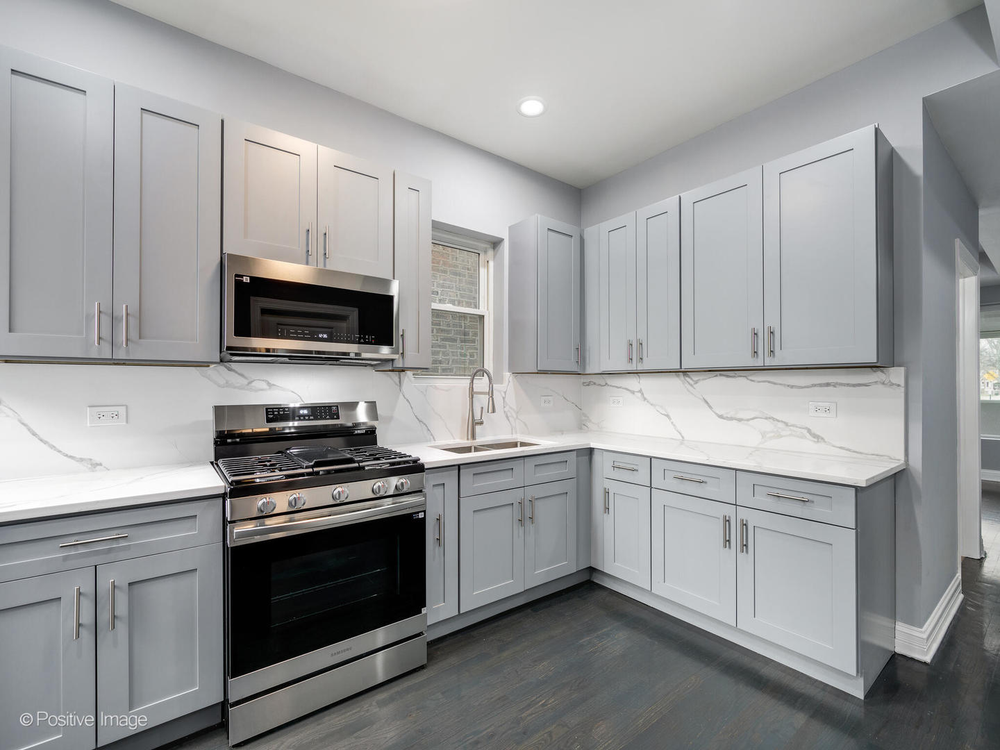 4530 West Maypole Avenue Chicago, IL 60624 - Photo 9 of 20