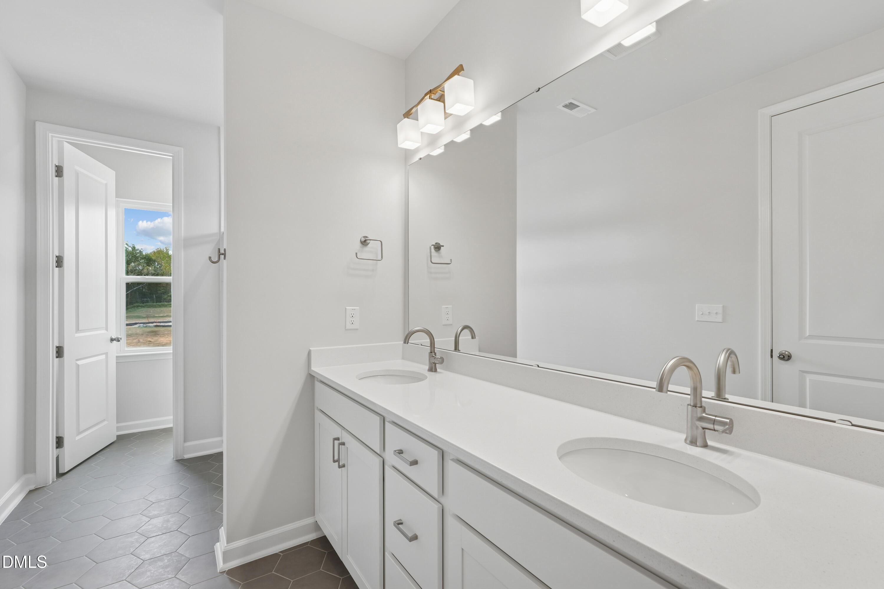 710 Hyperion Alley Wake Forest, NC 27587 - Photo 12 of 36 Mews at Holding Village 49_Primary Bathr