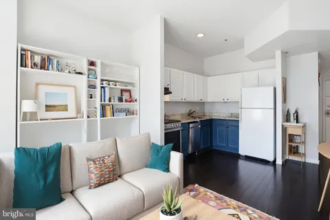 $325,000 | 1415 Chapin Street Northwest, Unit 204, Washington, DC 20009