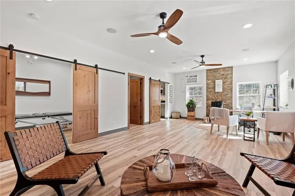 $1,699,000 | 33345 West 95th Street, De Soto, KS 66018