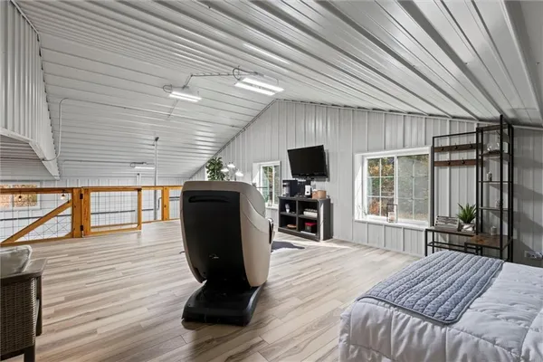 $1,699,000 | 33345 West 95th Street, De Soto, KS 66018