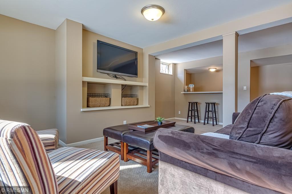 4454 Ellerdale Road Minnetonka, MN 55345 - Photo 18 of 25 Gallery Image 18