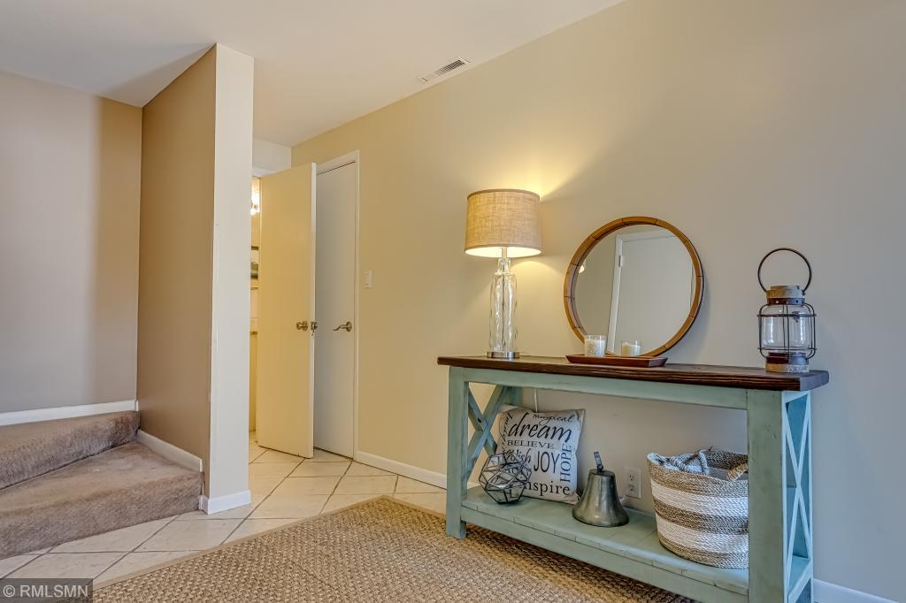 4454 Ellerdale Road Minnetonka, MN 55345 - Photo 23 of 25 Gallery Image 23