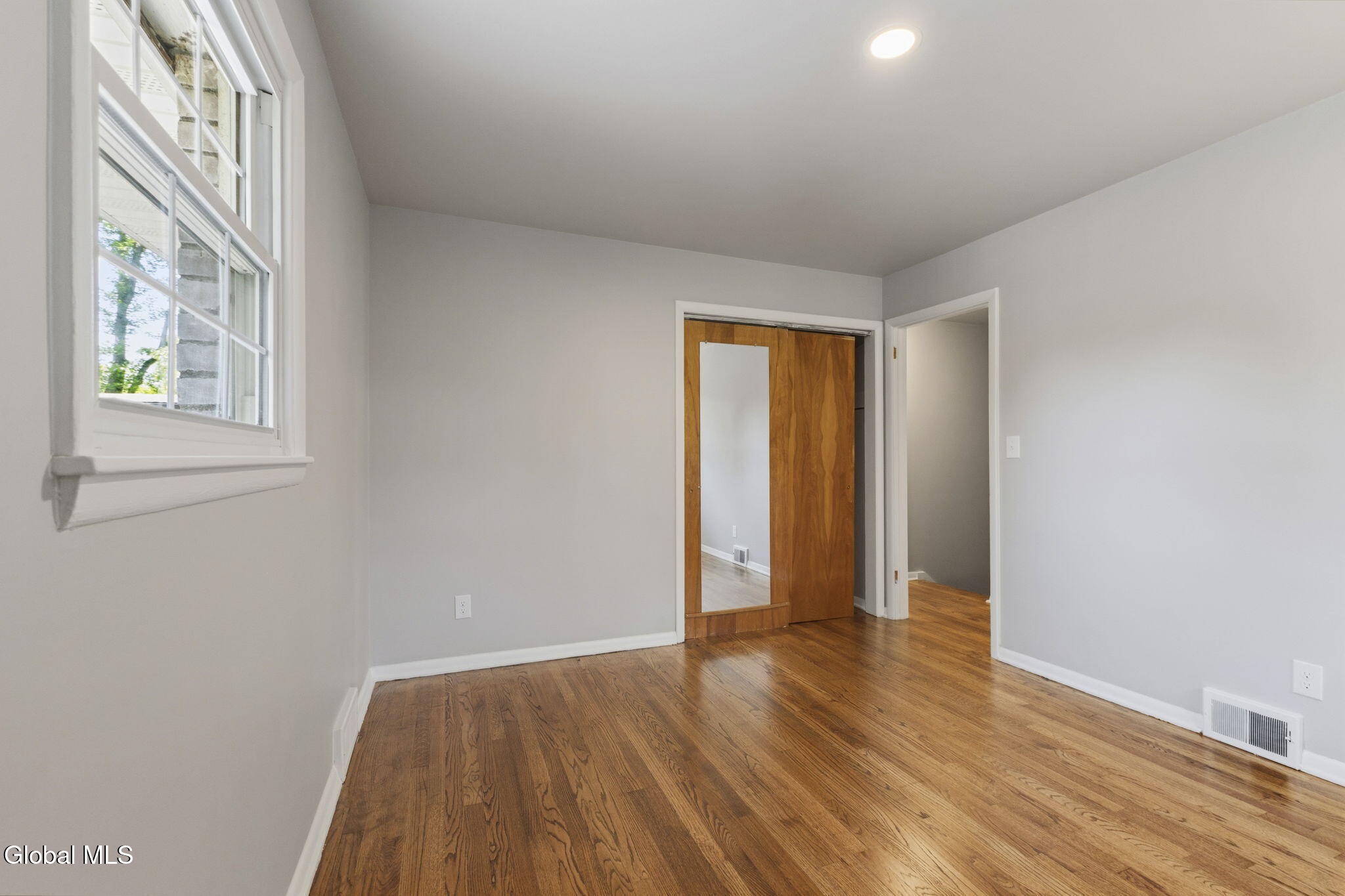 5 Salisbury Road Bethlehem, NY 12054 - Photo 34 of 41 27-5SalisburyRd_27