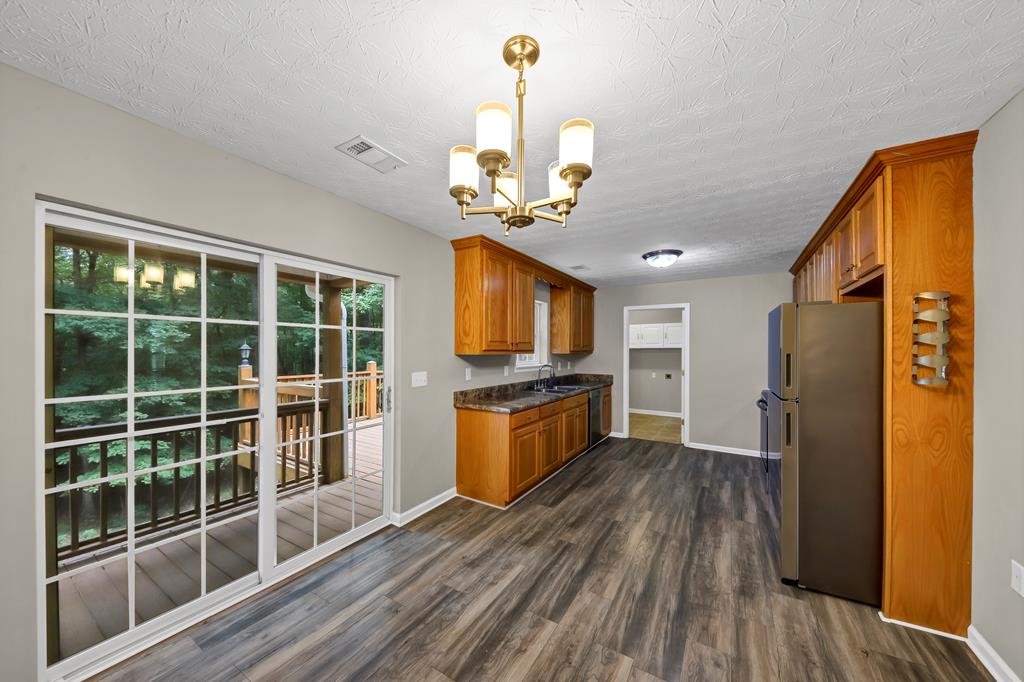 264 Eagle Mountain Drive Ellijay, GA 30540 - Photo 11 of 42