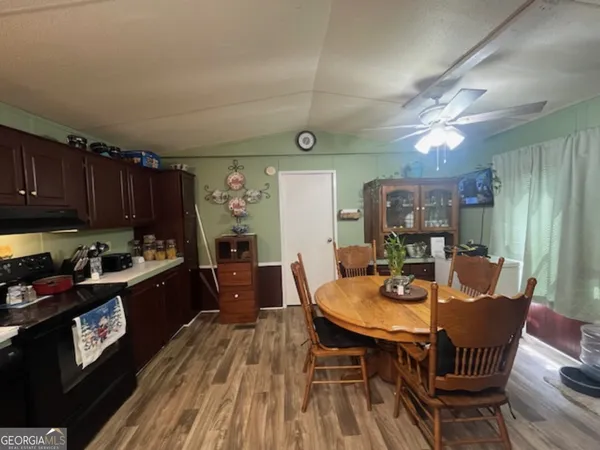 $249,900 | 742 Halls Bridge Road, Swainsboro, GA 30401