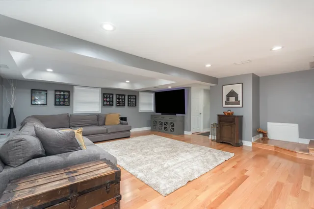 $415,000 | 11051 Elmwood Court, Mokena, IL 60448