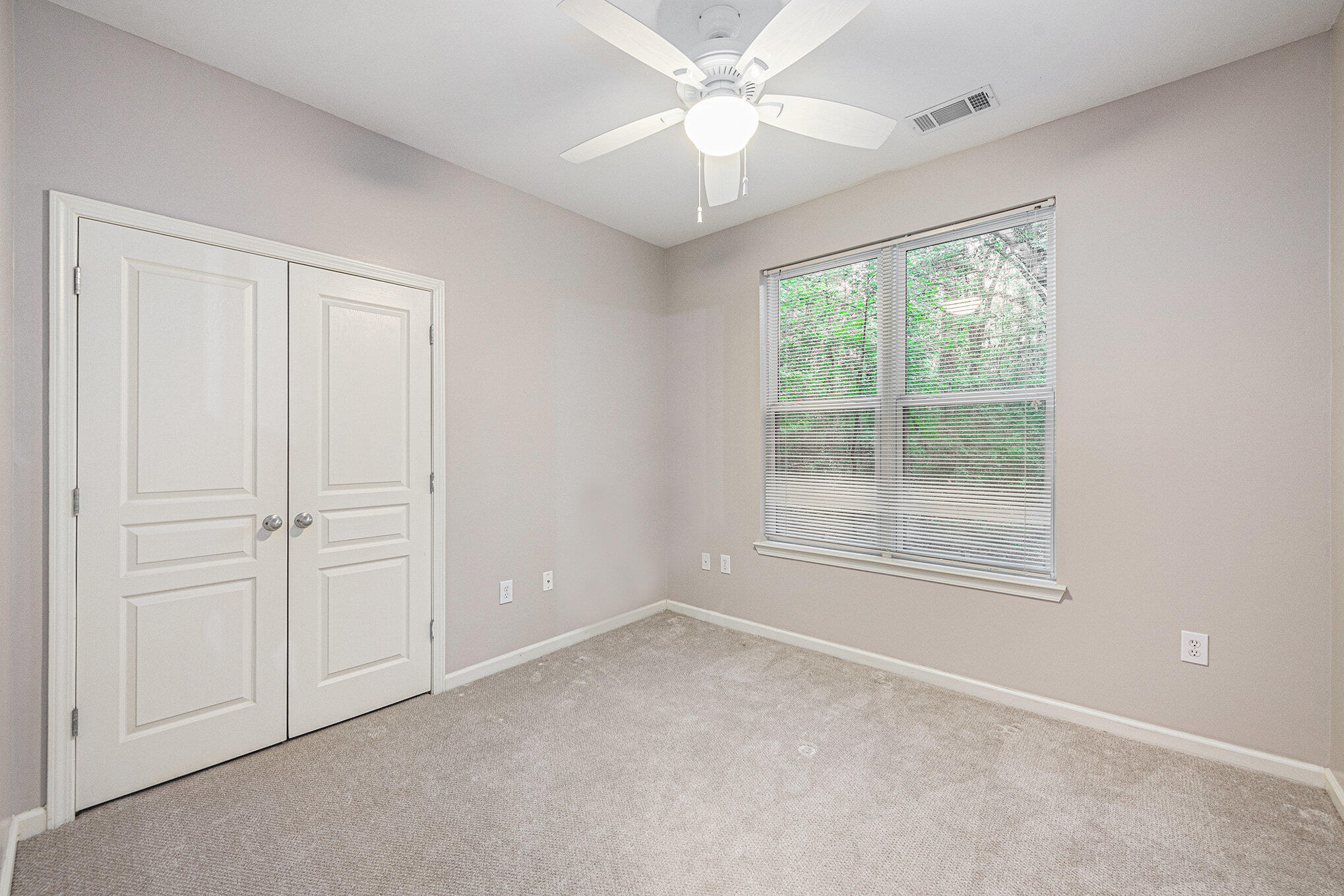 300 Bucksley Lane, Unit 102 Charleston, SC 29492 - Photo 9 of 17 012_file_148