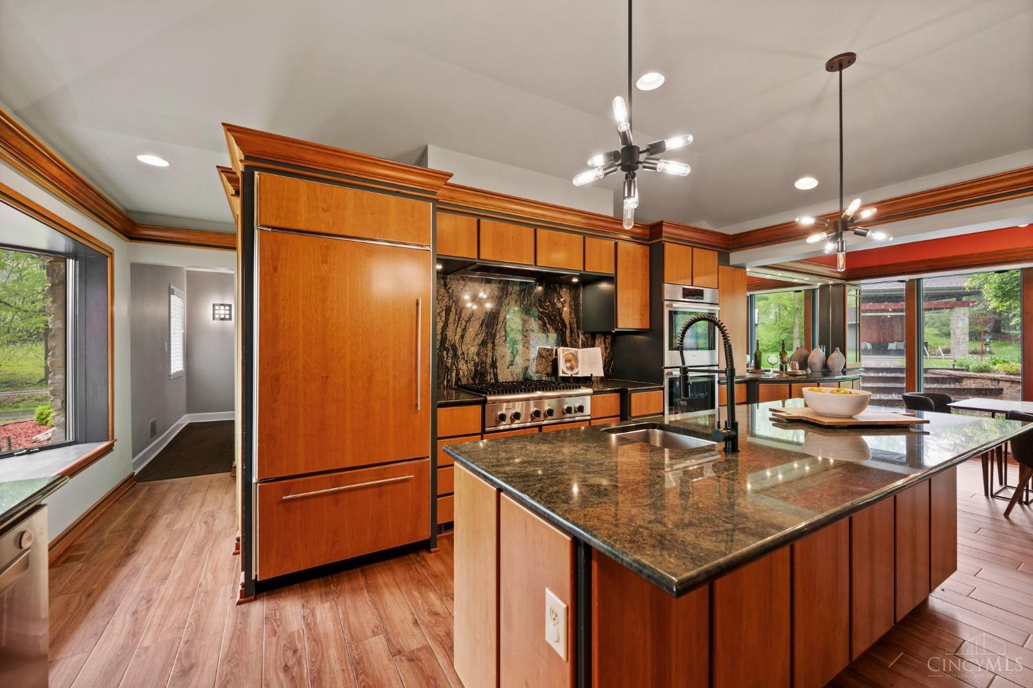 6196 Werk Road Cincinnati, OH 45248 - Photo 20 of 49
