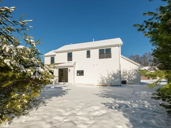 $638,900 | 2685 Ashford Trail, Portage, MI 49024