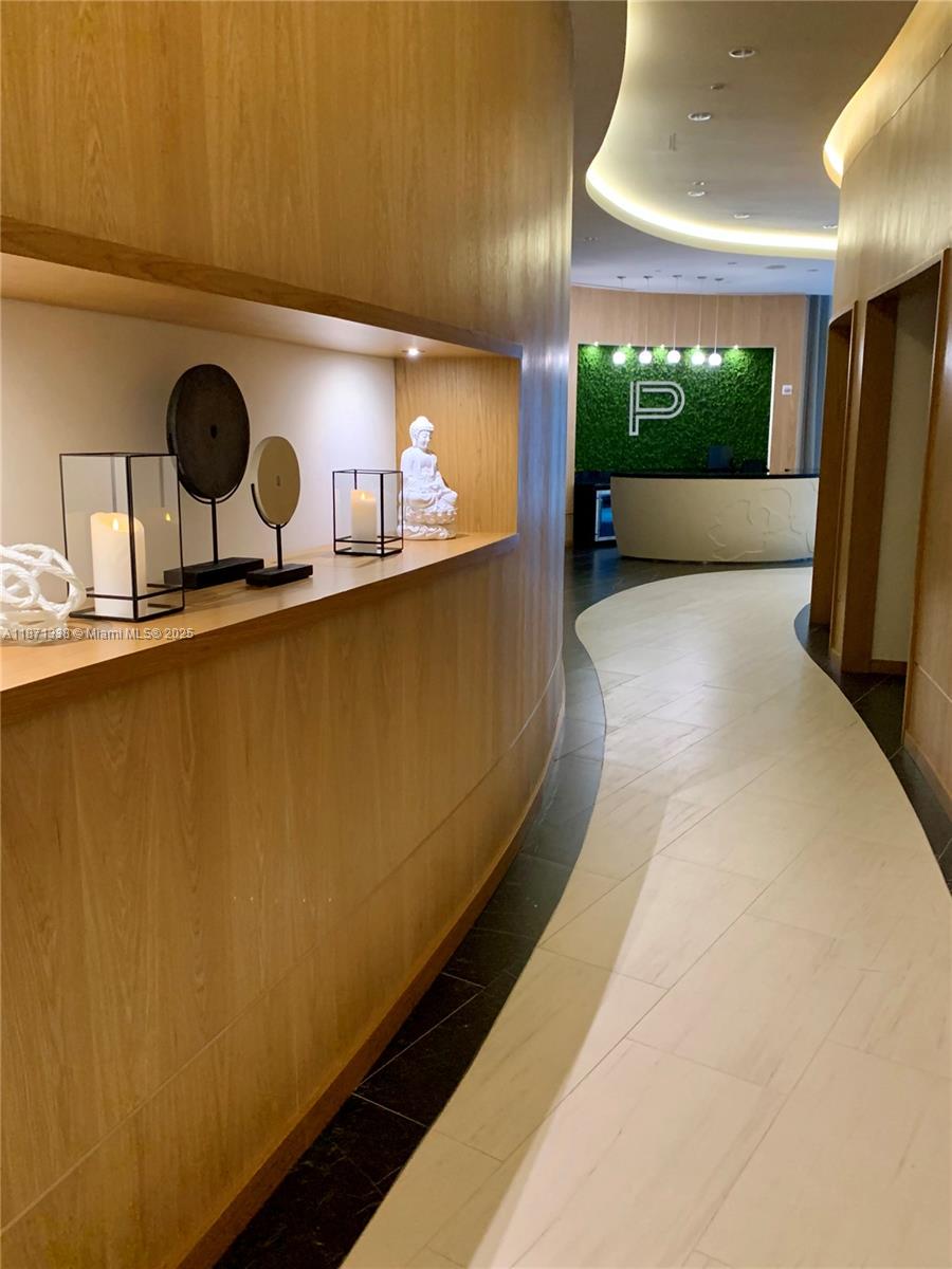 851 Northeast 1st Avenue, Unit 502 Miami, FL 33132 - Photo 40 of 48 a view of room with window