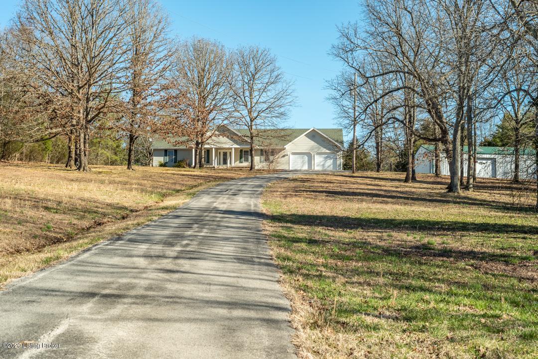 3054 Olaton Road Olaton, KY 42361 - Photo 6 of 51 DSC_2932