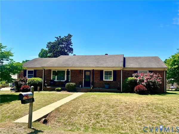 $372,500 | 7510 Pano Drive, North Chesterfield, VA 23237