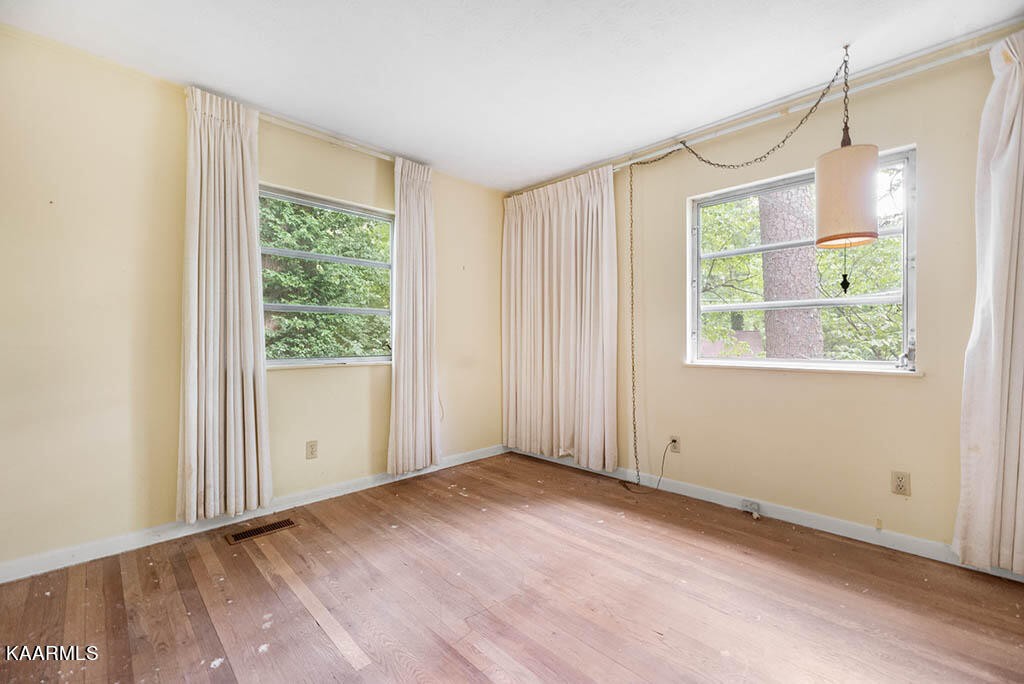 106 West Price Lane Oak Ridge, TN 37830 - Photo 17 of 23 Gallery Image 17