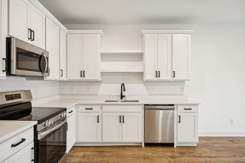 $324,900 | 609 South Main Street, Mount Pleasant, TN 38474