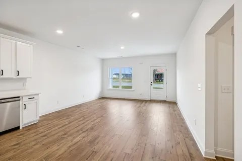 $324,900 | 609 South Main Street, Mount Pleasant, TN 38474