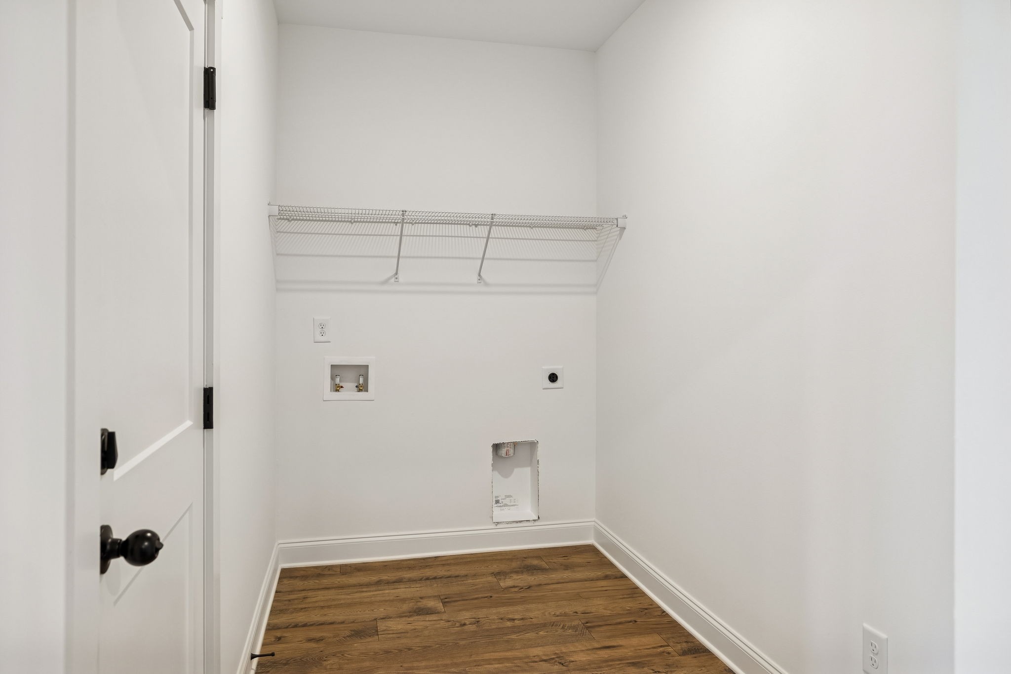 609 South Main Street Mount Pleasant, TN 38474 - Photo 16 of 37 a view of an empty room