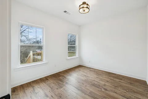 $324,900 | 609 South Main Street, Mount Pleasant, TN 38474