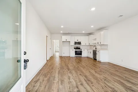 $324,900 | 609 South Main Street, Mount Pleasant, TN 38474