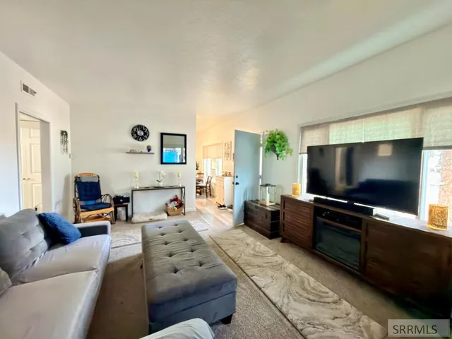 $299,900 | 291 Elm Street, Lava Hot Springs, ID 83246