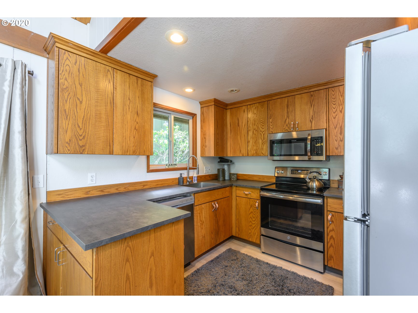 72828 East Village Loop Road Rhododendron, OR 97049 - Photo 16 of 32