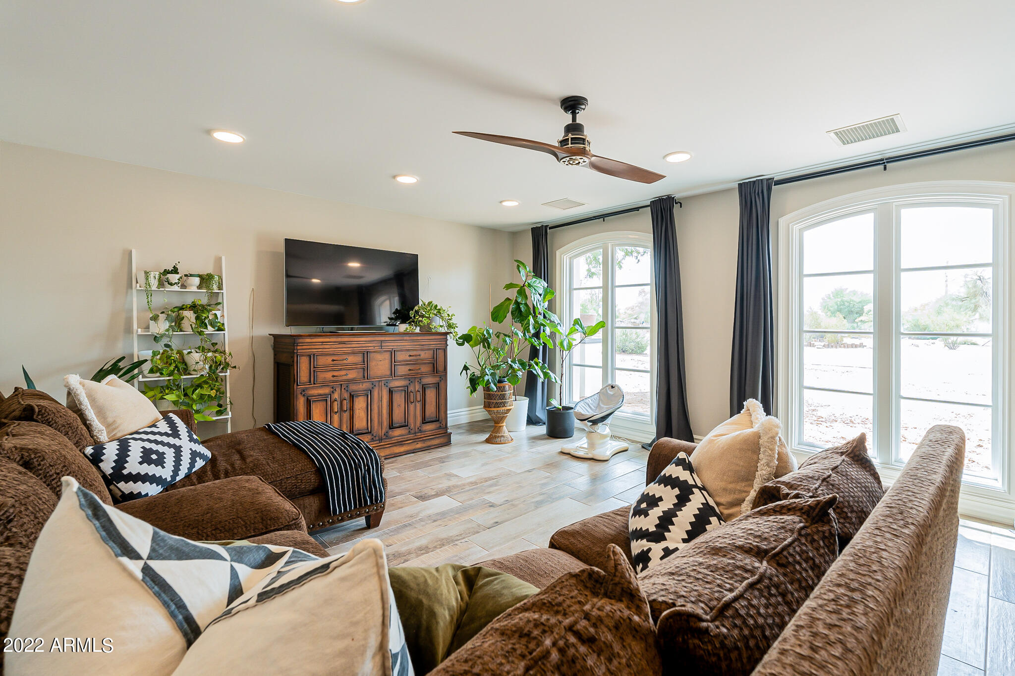 10218 East Adobe Road Mesa, AZ 85207 - Photo 37 of 101 Adobe33