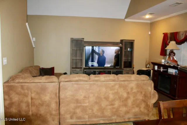 $179,348 | 111 Holly Cove, Batesville, MS 38606