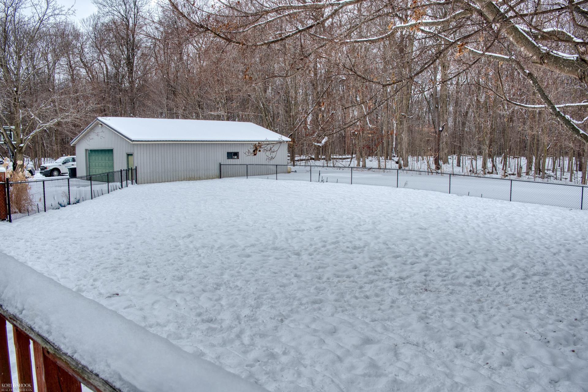 2850 Lyons Road Owosso, MI 48867 - Photo 39 of 52 50198838-7184a44c-23a2-4c85-8ffe-994ac10a3841.JPG