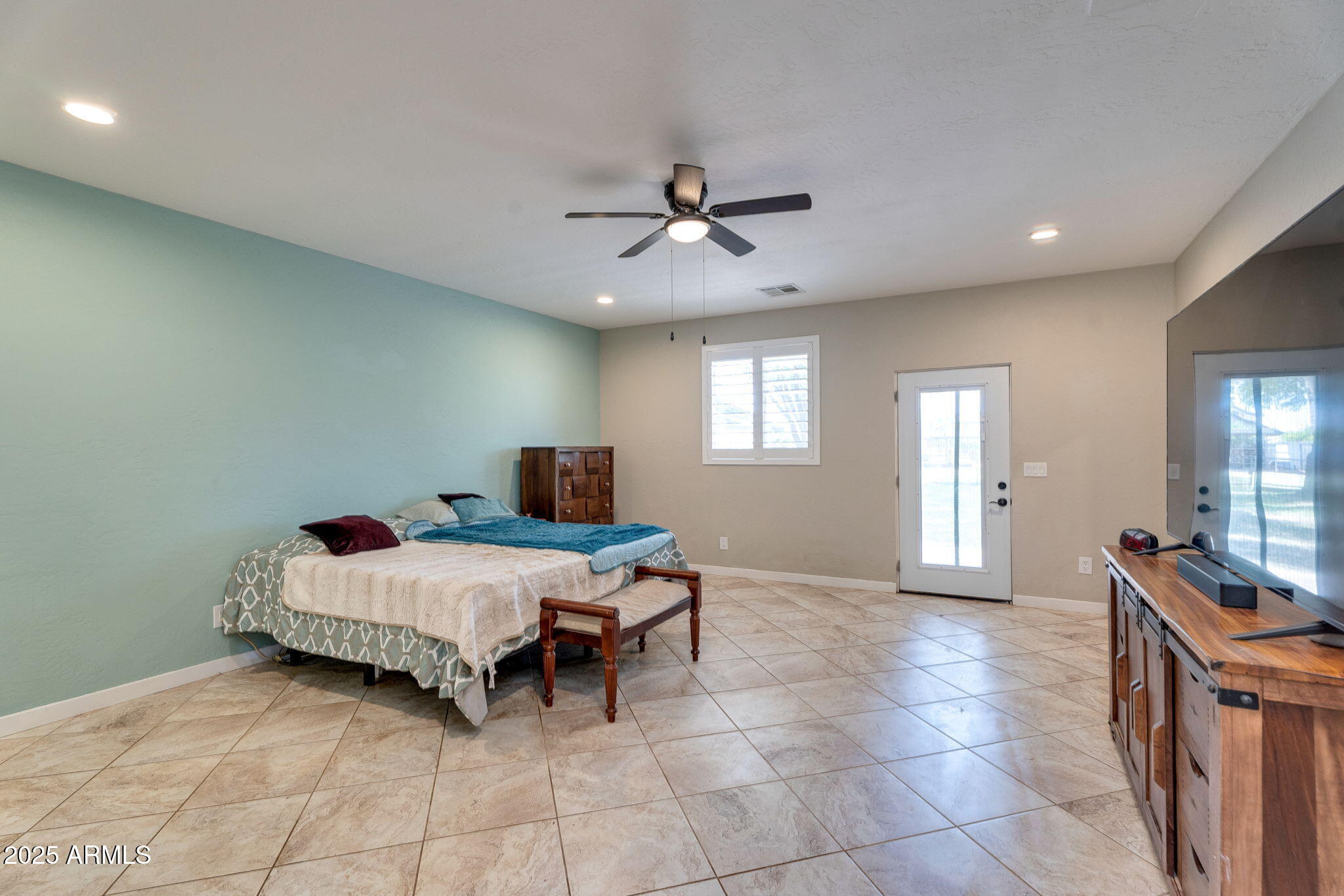 3887 East Via Del Rancho Gilbert, AZ 85298 - Photo 24 of 38 Primary Bedroom