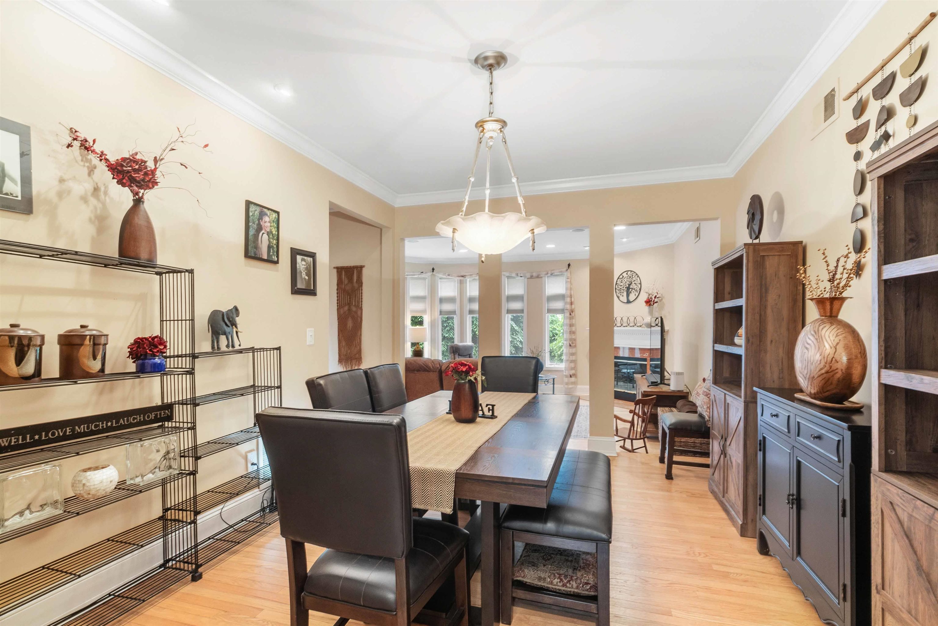 103 Hudson Cove Edgewater, NJ 07020 - Photo 7 of 49