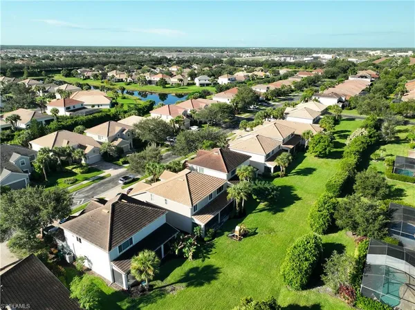 an aerial view of multiple house