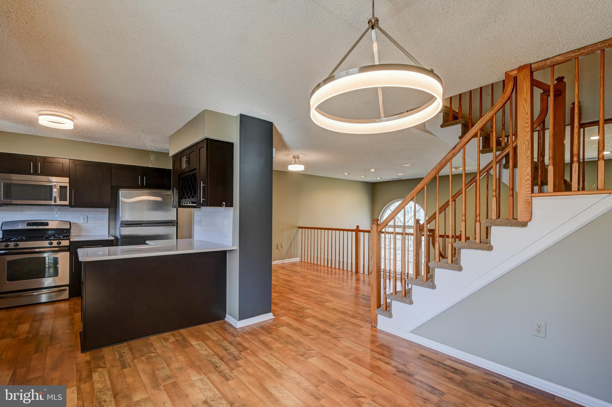 12 Halstead Place Princeton, NJ 08540 - Photo 18 of 25 Dining Area