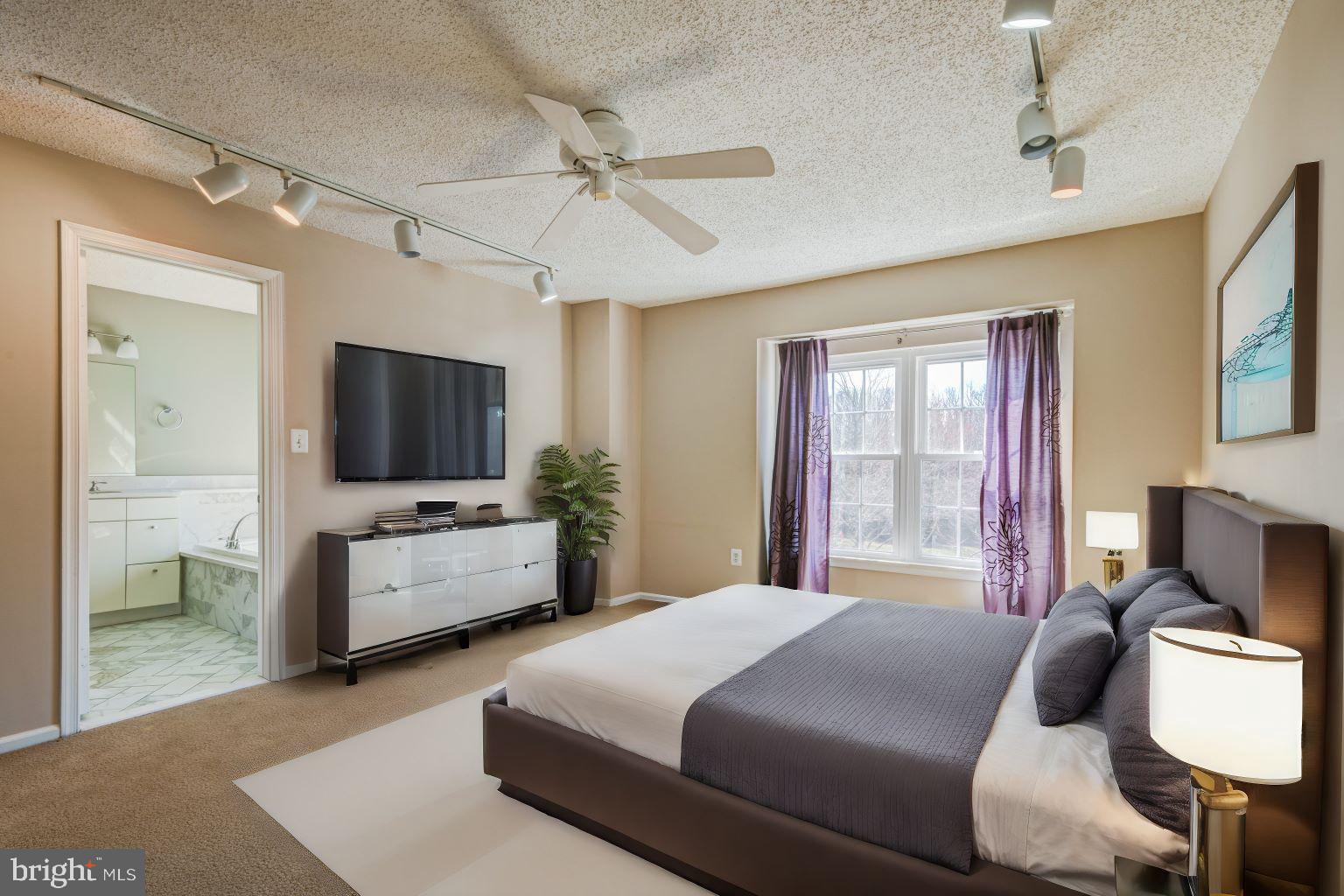 12 Halstead Place Princeton, NJ 08540 - Photo 19 of 25 Main Bedroom Virtually Staged