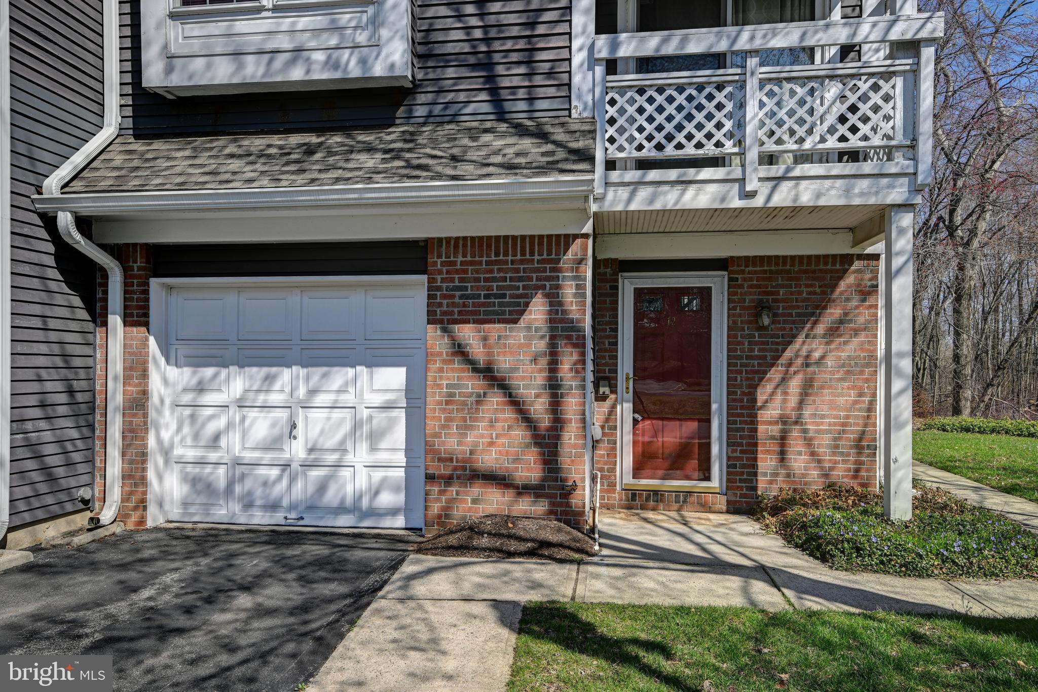 12 Halstead Place Princeton, NJ 08540 - Photo 3 of 25 Exterior Front