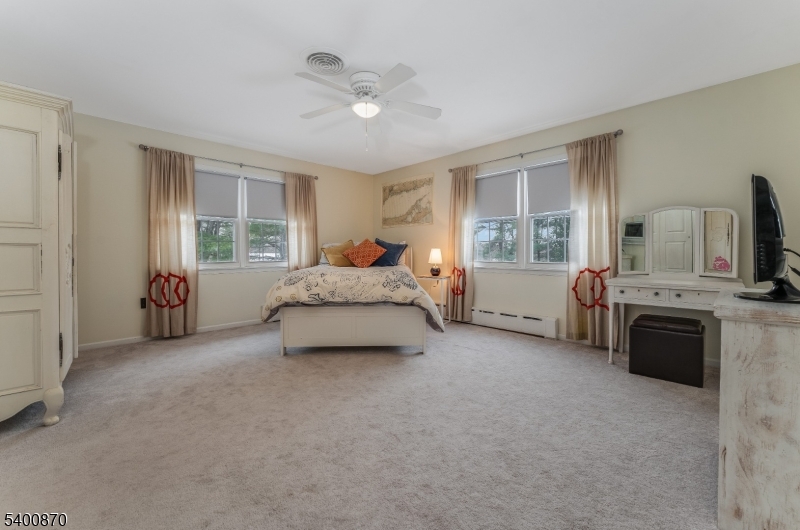 19 Lexington Road Annandale, NJ 08801 - Photo 18 of 35