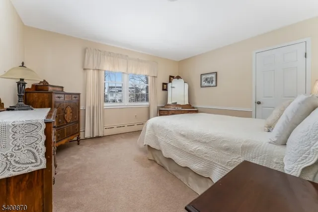 $949,000 | 19 Lexington Road, Annandale, NJ 08801