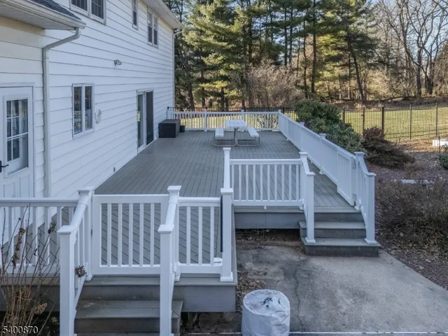 $949,000 | 19 Lexington Road, Annandale, NJ 08801