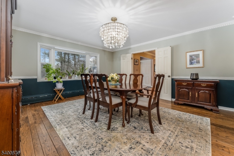 19 Lexington Road Annandale, NJ 08801 - Photo 9 of 35