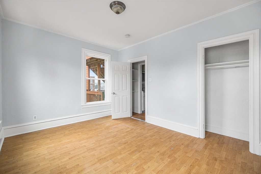10 Sycamore Street Worcester, MA 01608 - Photo 18 of 37 Gallery Image 18