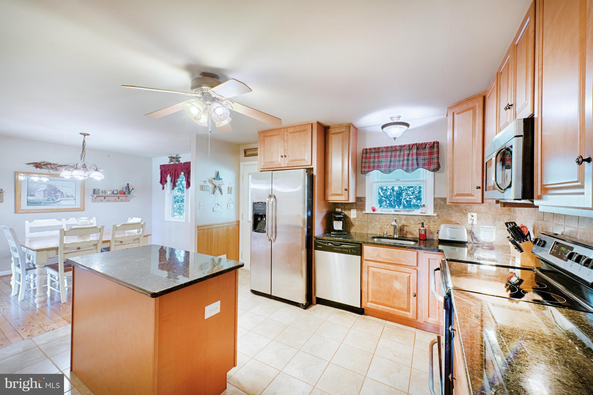 4044 Heaps School Road Pylesville, MD 21132 - Photo 11 of 30 Kitchen
